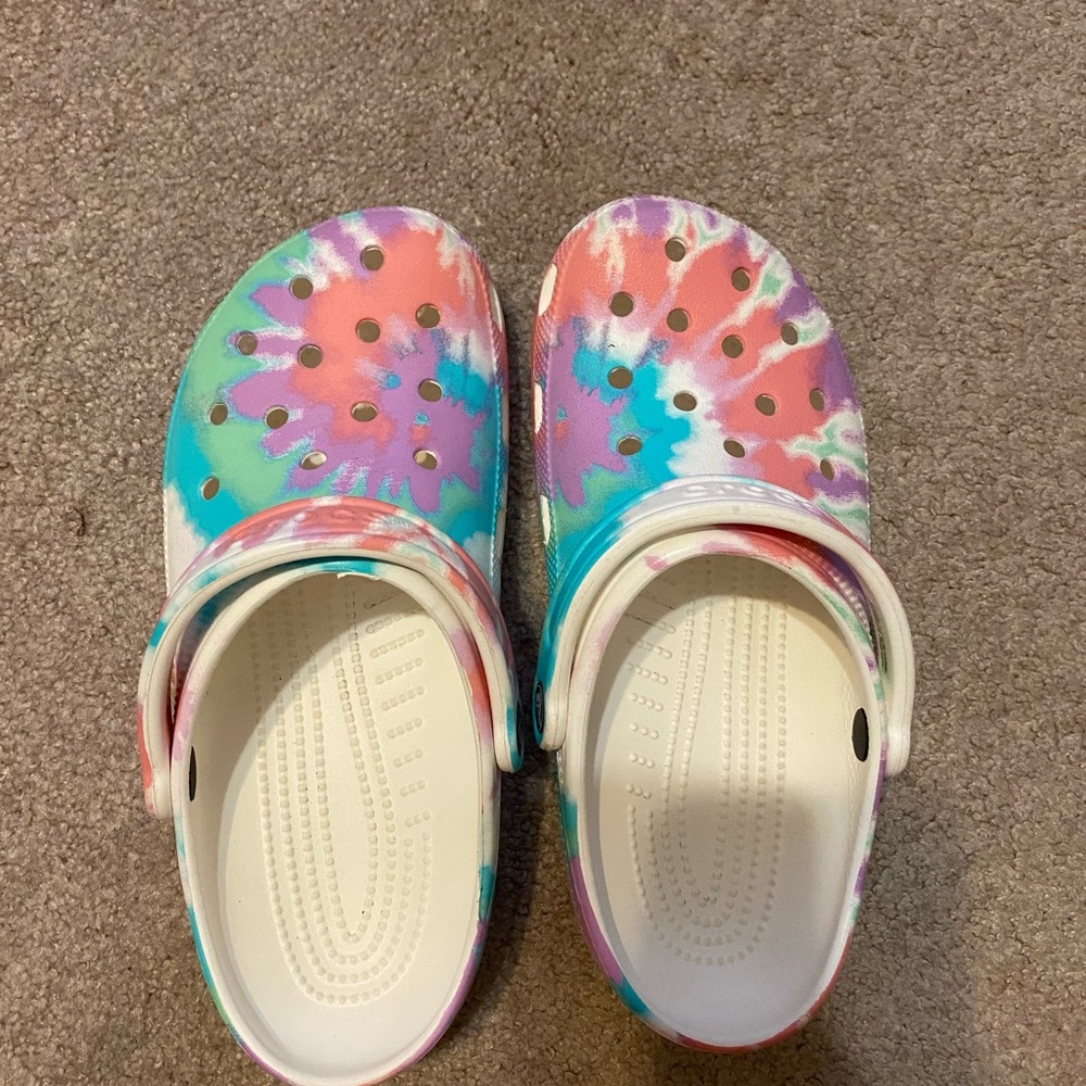 Crocs